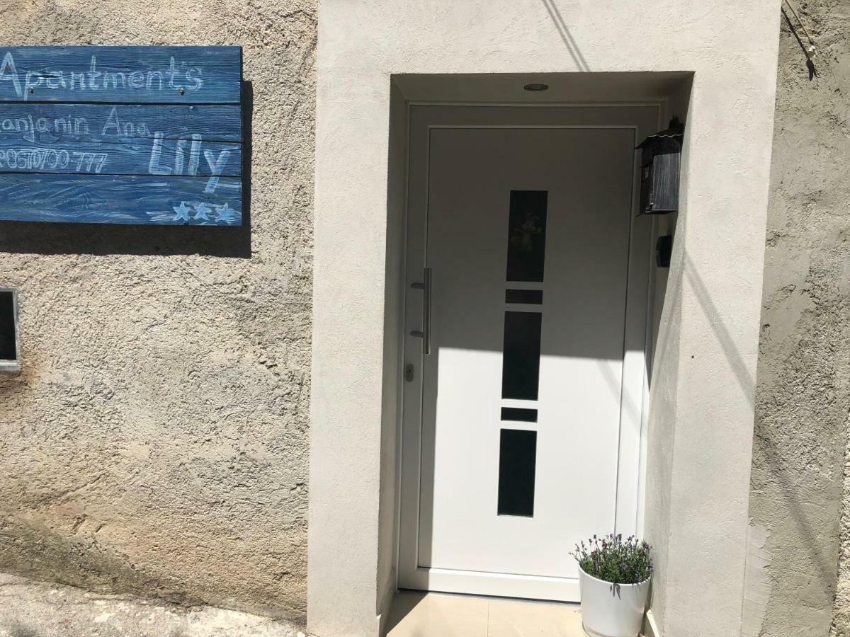 Lily Lägenhet Koper Exteriör bild